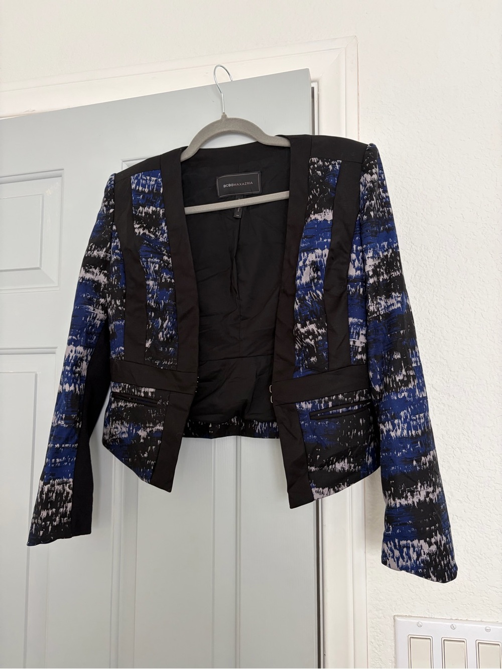 BCBGMaxAzria Keeley Orient Blue Cropped Blazer XS